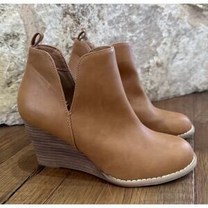Report Tan Wedge Booties
